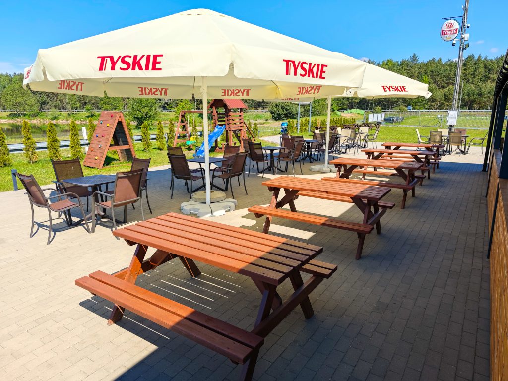 Restauracja OAZA przy CampKAJAKOWO